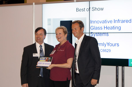 Julia & Thomas accept the Best In Show for Lava Panels