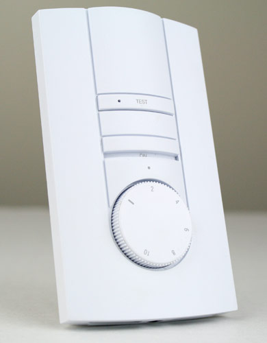Dual Voltage Floor Heating Control with Dial